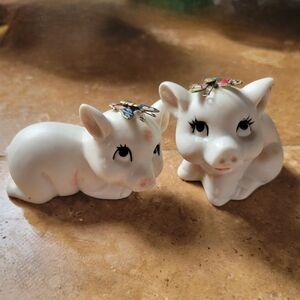 PAIR of VINTAGE Porcelain Pig Figurines with Cloisonne Butterflies on Head 2.5"